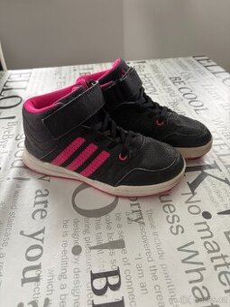 Dětské kotníkové boty Adidas, vel. 32