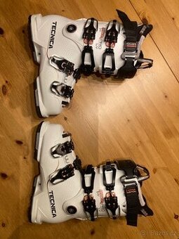 Tecnica damske lyzarske boty