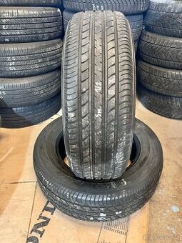 2ks. 225/65 R17 102V letní pneu Yokohama