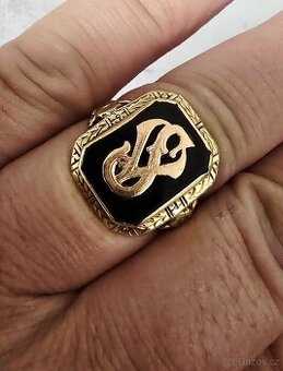 Zlaty pánský prsten