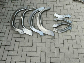 Lada Vaz Žiguli, zadní lemy blatníků,  tel 608 445 411