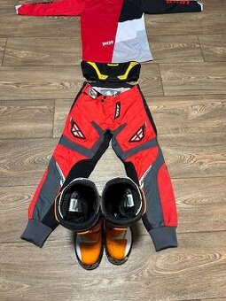Motokrosové oblečení Thor+ boty Thor+ledviňák