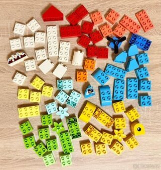 Lego Duplo 10909 Kostky se srdíčkem