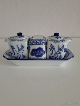 Stará porcelánová dochucovací sada - cibulák