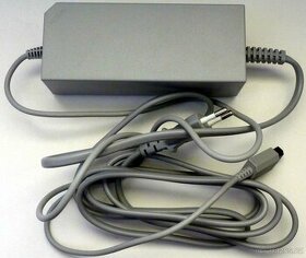 Zdroj originál Nintendo Wii nebo Wii Mini