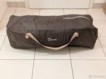 Cestovná postýlka Lionelo Sven Plus (hnědá)