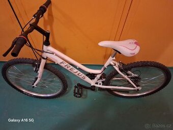 Dívčí kolo Frejus