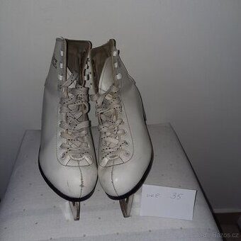 PRODÁM DÍVČÍ LEDNÍ BRUSLE - VEL. 35 (3) - 1