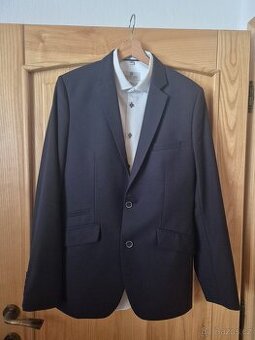 Pánský oblek, kalhoty a košile