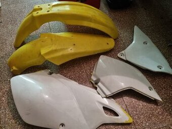 Suzuki DRZ 400 - plasty