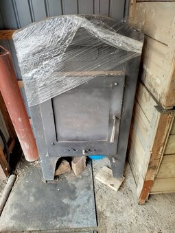 Krbová kamna z výměníkem 14 kW