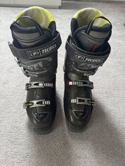 Lyžáky Technica 46