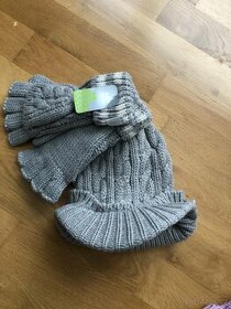 Set čepice a rukavic CROCS - černá, šedá, růžová