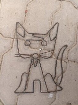 Dekorace n zeď drátěná kočka