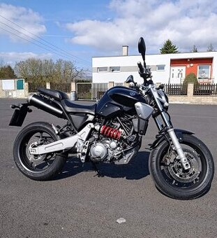 Yamaha MT-03 (660 ccm) bez investic