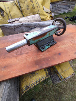 koníka na soustruh,MK-2