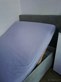 Manželka postel 140x200, sedací souprava - 1