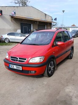 OPEL ZAFIRA A 7 MÍST