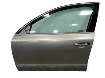 Levé přední dveře béžová metalíza LF8H Škoda Superb 2 2009