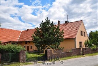 Pronajem domu se zahradou 2 byty 3kk +2kk- ZARIZENE,ZREKONST