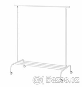 Šatní stojan Ikea Rigga