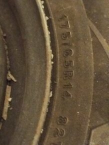 Disk s pneu na Ford Fiesta