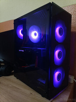 Starší herní počítač 1231-E3 rx580