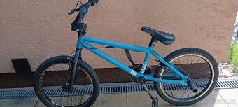 Kolo BMX