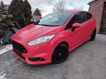 Ford Fiesta ST 134 kw 2013