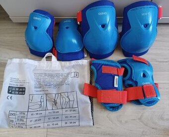 Decathlon chrániče 2XS