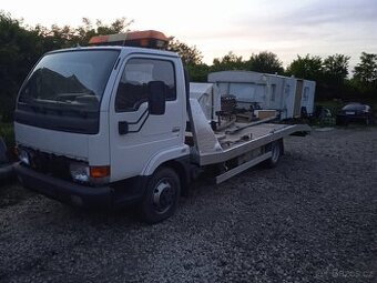 Nisan cabstar odtahovka