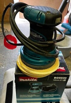 Excentrická bruska Makita BO5030