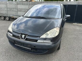 Peugeot 807 2.2 HDI