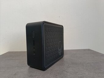 PC NUC / mini počítač / i7