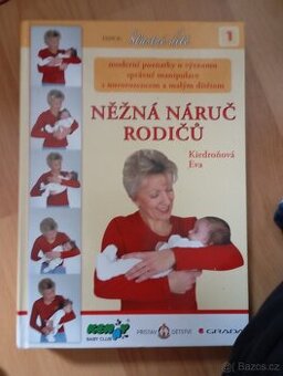 Něžná náruč rodičů