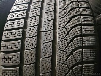 285/40R19 107V XL P Zero Winter MO1 PIRELLI
