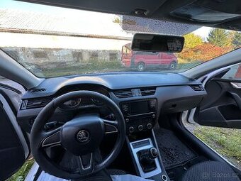 Palubní deska Škoda Octavia III vč. airbagů