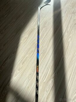 Hokejka CCM Ribcor Trigger 10 pro INT