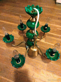 Zelený skleněný lustr