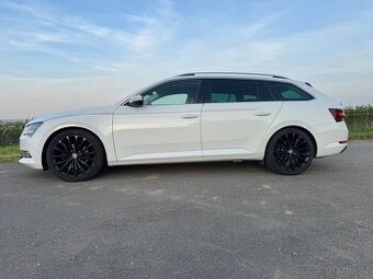 Škoda Superb - 1