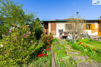 Prodej chaty, 18 m2 a zahrady 418 m2