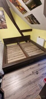 Manželská postel 200x200