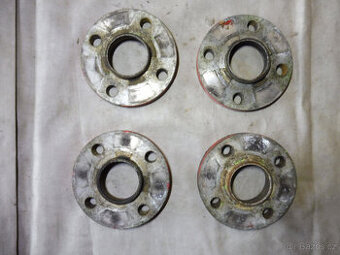 Prodám 4 ROZŠIŘ.PODLOŽKY KOL+ŠROUBY na F -STILO 2005