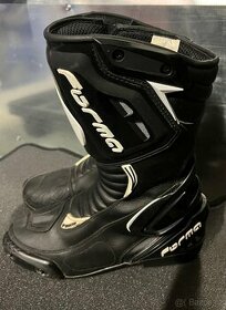 38. Moto boty FORMA FRECCIA černé 42