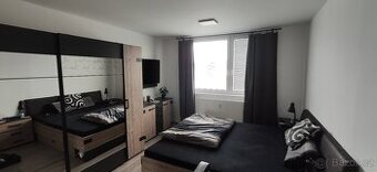 Prodám nábytek do ložnice