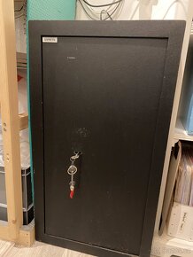 Ohnivzdorný nábytkový trezor SAFMETAL 460x440x850