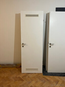 Dveře dřevěne interierové 70 P s ventilací