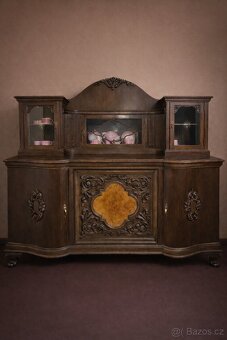 Starožitný nábytek