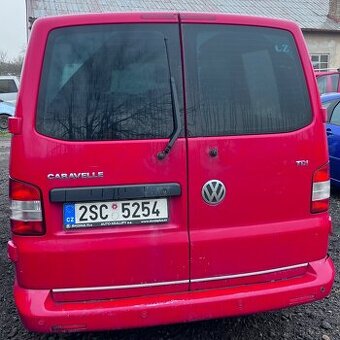 Křídlová vrata - Transporter T5