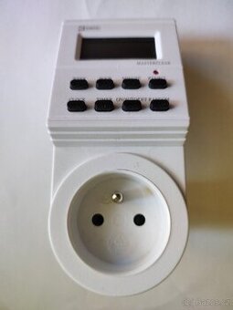 Digitální spínací zásuvka